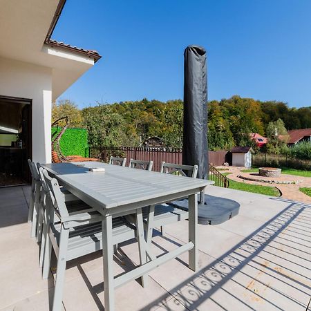 Villa Casablanca Брашов Экстерьер фото